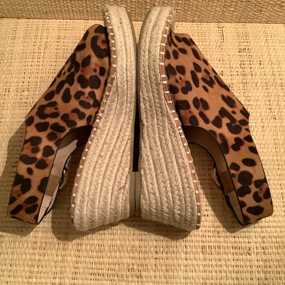 Catherine Malandrino Leopard Print Espadrille Wedge Sandals - Tan Brown